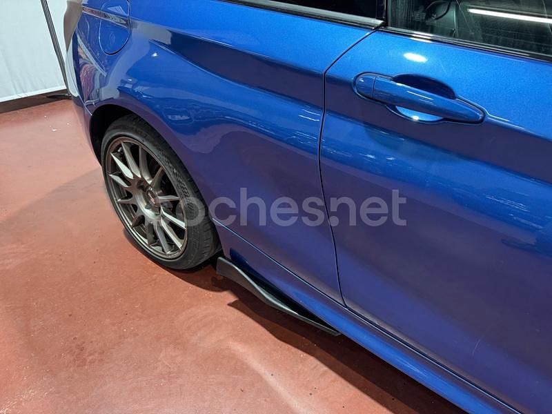 Usado BMW 118 150 CV (110 kW) 2018 Azul Utilitario