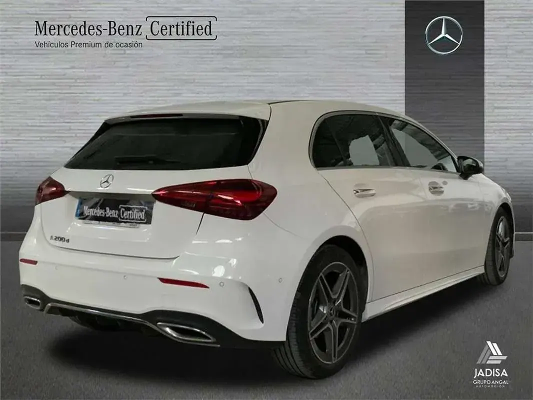 Usado Mercedes A200 150 CV (110 kW) 2024 Berlina