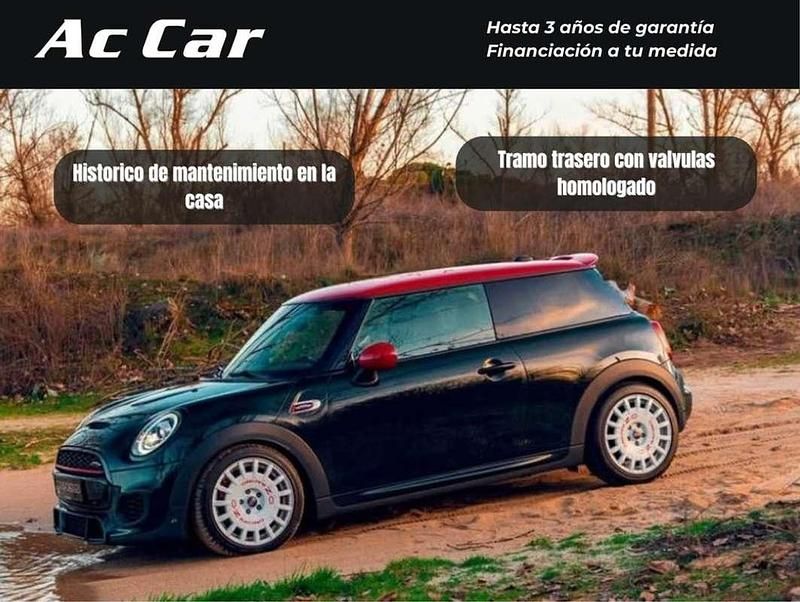 Usado Mini John Cooper Works 230 CV (169 kW) 2018 Verde Utilitario