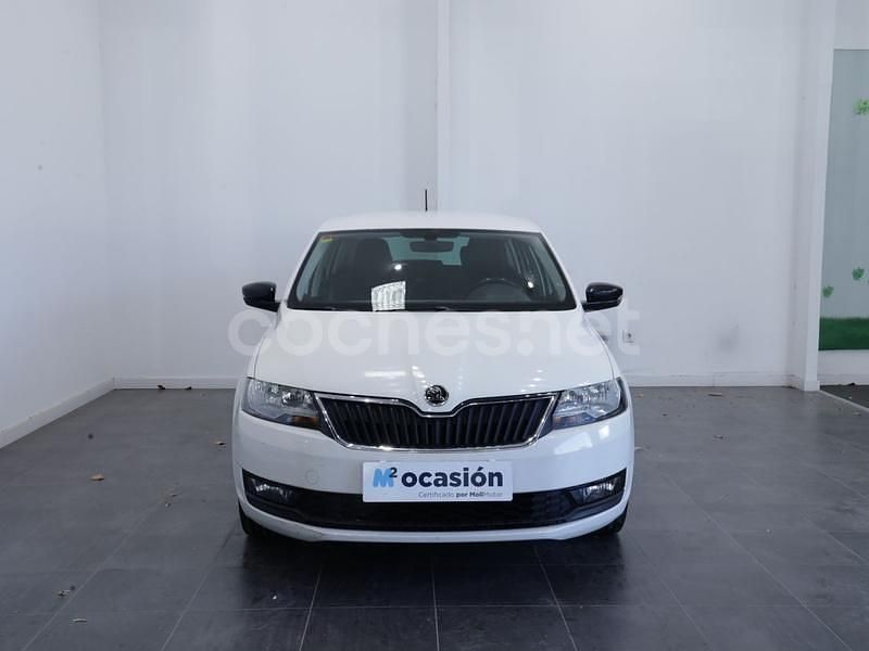 Usado Skoda Rapid Active 95 CV (69 kW) 2018 Blanco Berlina
