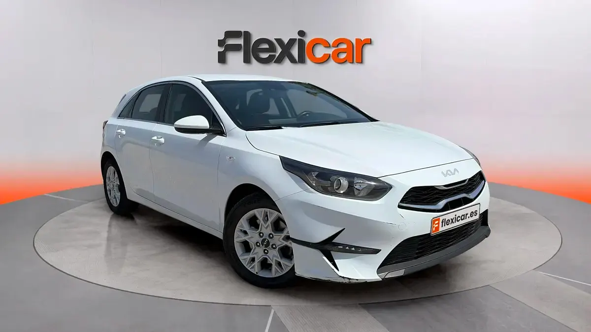 Occasion Kia Ceed 136 PK (100 kW) 2023 Hatchback