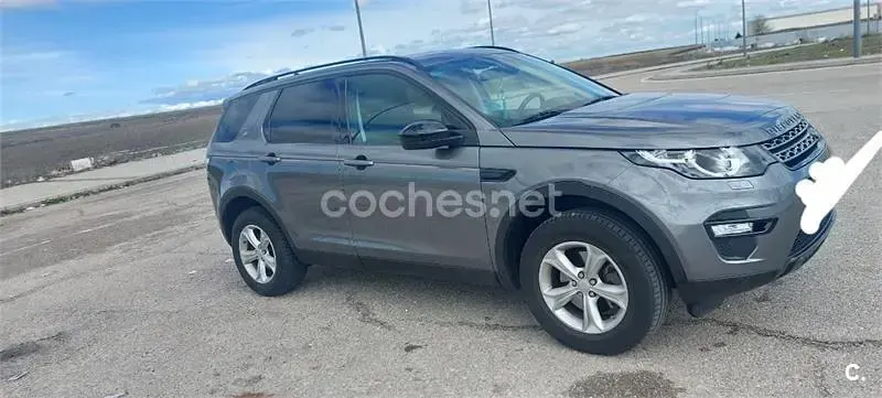 Usado Land Rover Discovery Sport HSE 150 CV (110 kW) 2016 Gris / plata SUV