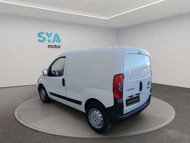 Używany Fiat Fiorino 80 KM (58 kW) 2022 Biały Minivan