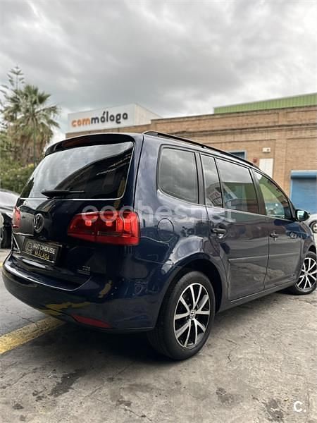 Usado VW Touran Advance 105 CV (77 kW) 2012 Azul Monovolumen