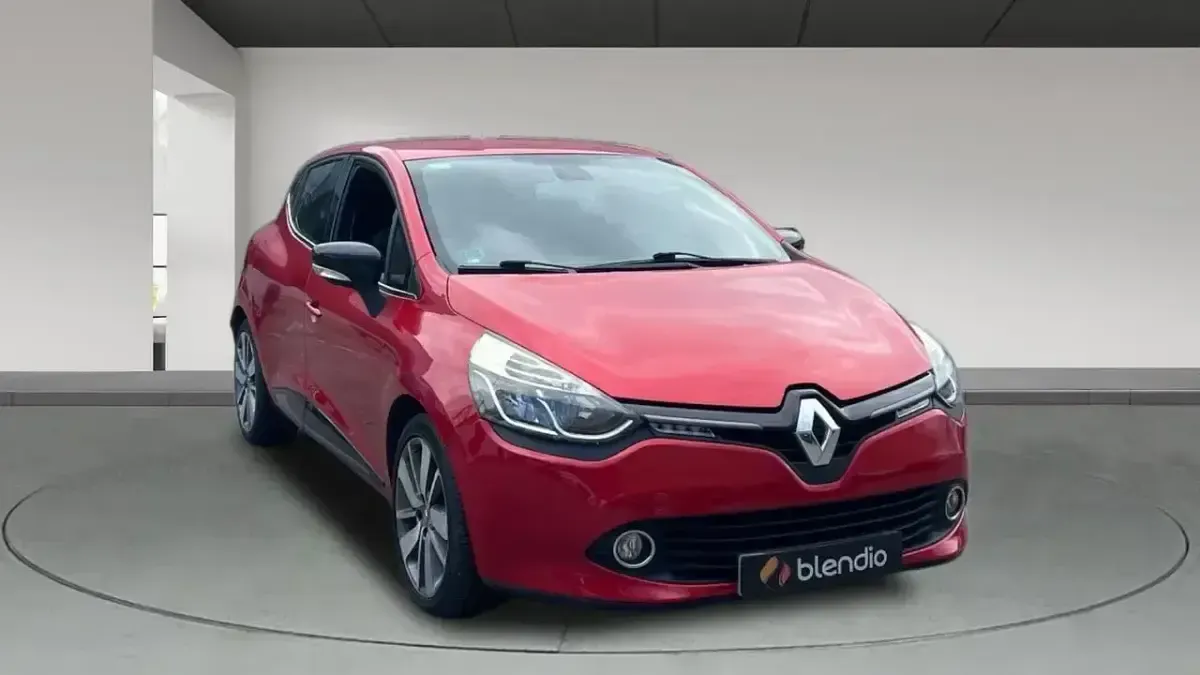 Usado Renault Clio 90 CV (66 kW) 2015 Rojo