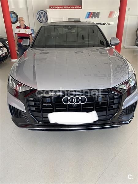 Usado Audi Q8 Advanced Plus 286 CV (210 kW) 2019 Gris / plata SUV