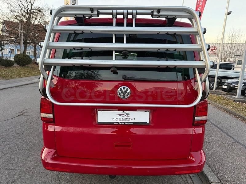Usado VW Multivan Highline 140 CV (102 kW) 2014 Rojo Van