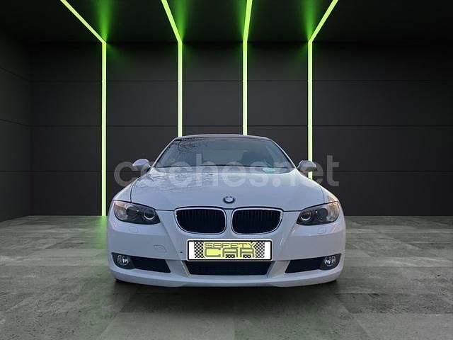 Usado BMW 320 177 CV (130 kW) 2008 Blanco Coupe