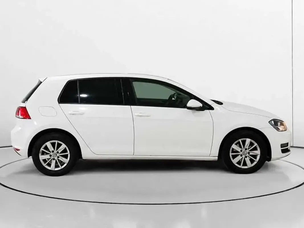 Usado VW Golf VII Edition 105 CV (77 kW) 2014 Blanco Utilitario