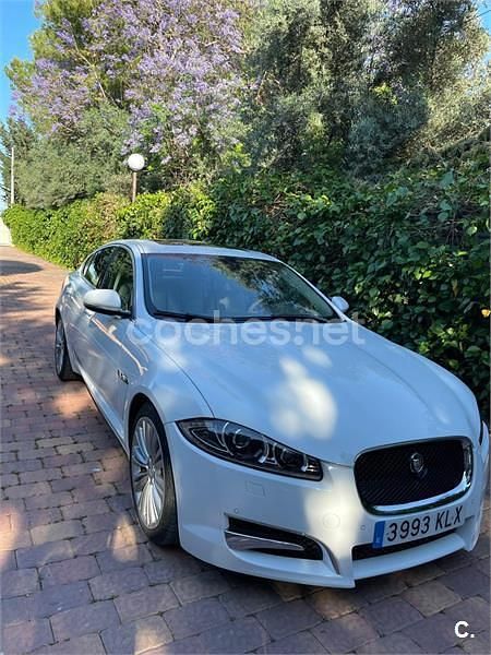 Usado Jaguar XF Premium Luxury 385 CV (283 kW) 2013 Blanco Berlina