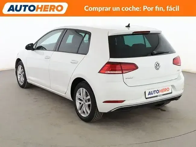 Usado VW Golf VII Advance 125 CV (91 kW) 2017 Blanco Berlina