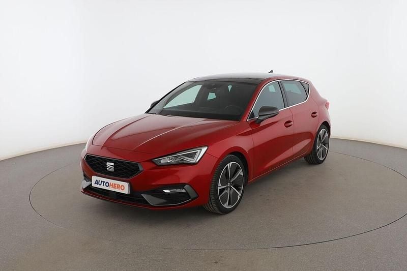 Rojo Usado 2020 Seat Leon FR Utilitario | 17.299 € (Precio justo) - Imagen 1/3