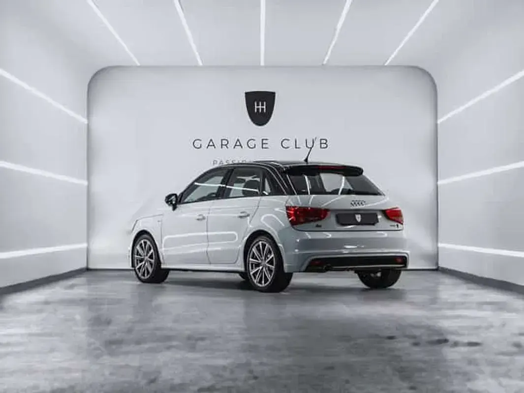 Usado Audi A1 Sportback Exclusive 95 CV (69 kW) 2015 Blanco Utilitario