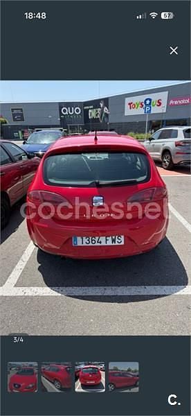Usado Seat Leon Stylance 102 CV (75 kW) 2007 Rojo Berlina