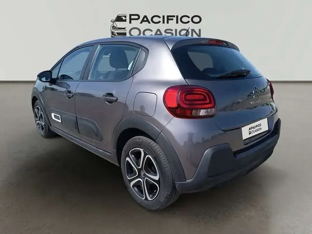 Usado Citroën C3 Feel 99 CV (72 kW) 2022 Gris Utilitario