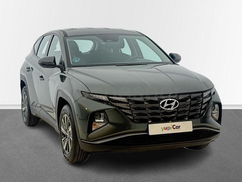 Usado Hyundai Tucson 150 CV (110 kW) 2022 Gris / plata SUV