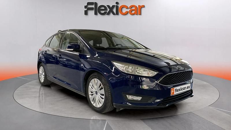 Usado Ford Focus Active 120 CV (88 kW) 2021 Azul Berlina