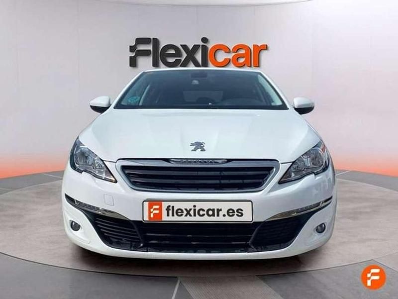Usado Peugeot 308 Access 101 CV (74 kW) 2019 Blanco Utilitario