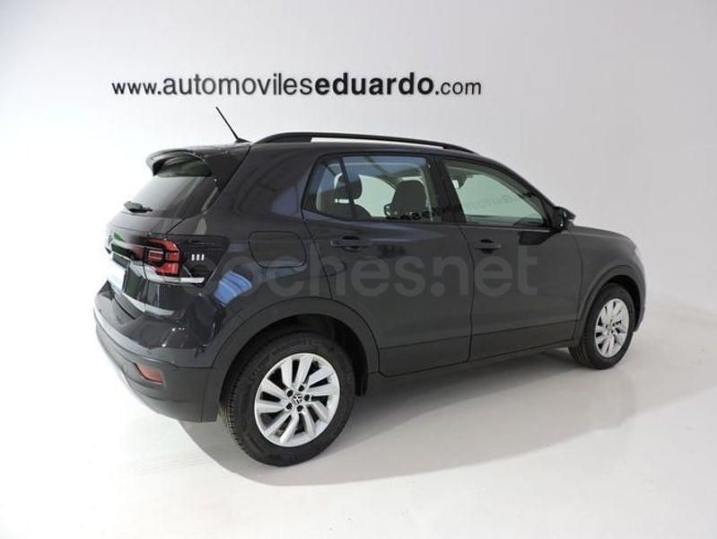 Usado VW T-Cross Advance 95 CV (69 kW) 2021 Gris / plata SUV