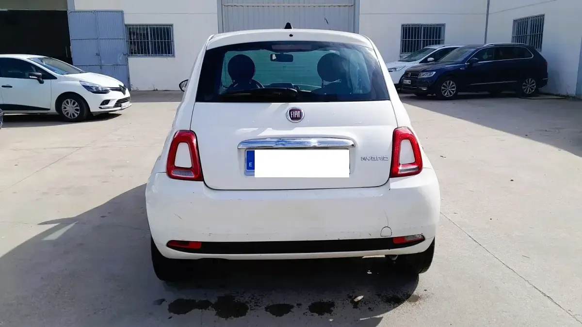 Usado Fiat 500 Lounge 70 CV (51 kW) 2021 Blanco Utilitario