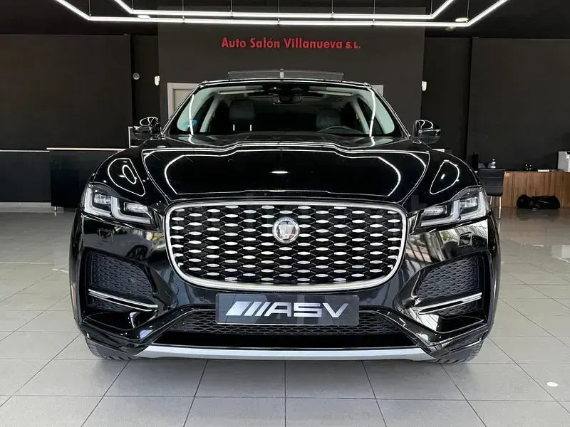 Usado Jaguar F-Pace R-Dynamic 204 CV (150 kW) 2023 Negro SUV