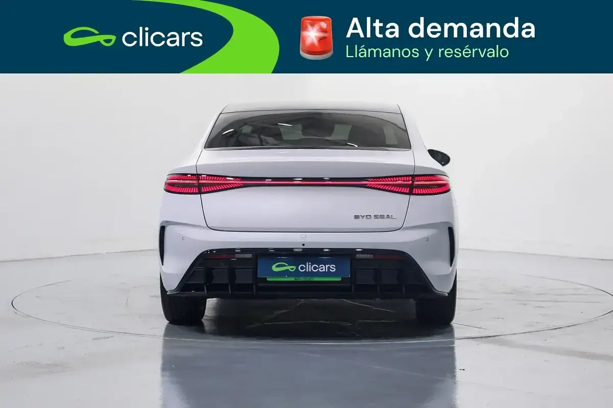 Usado BYD Seal Design 230 kW (313 CV) 2025 Blanco Berlina