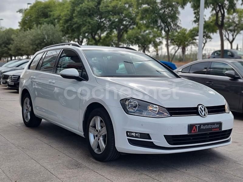 Usado VW Golf VII Advance 125 CV (91 kW) 2016 Blanco Familiar