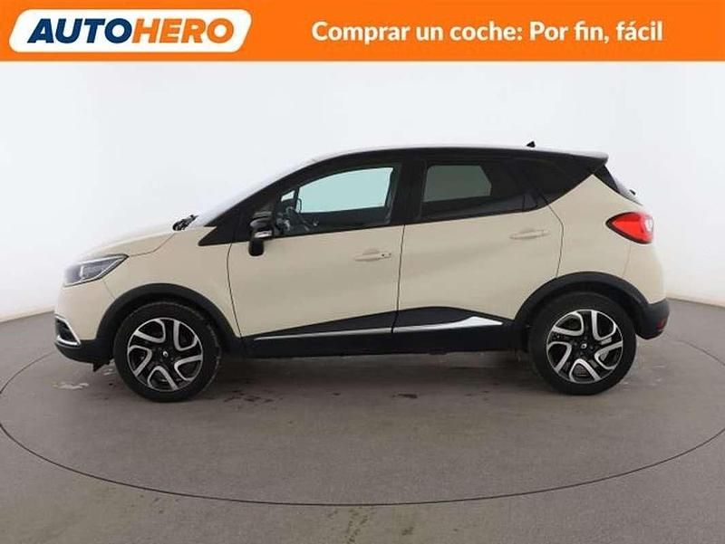 Usado Renault Captur Zen 110 CV (80 kW) 2015 Beige SUV