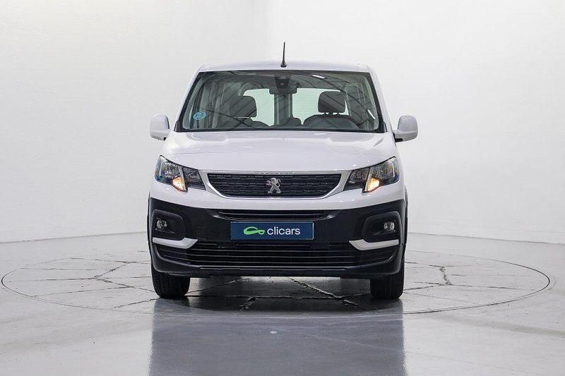 Usado Peugeot Rifter Active 130 CV (95 kW) 2021 Blanco Monovolumen