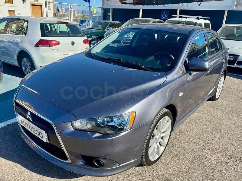 Usado Mitsubishi Lancer Sportback Instyle 140 CV (102 kW) 2009 Azul Berlina