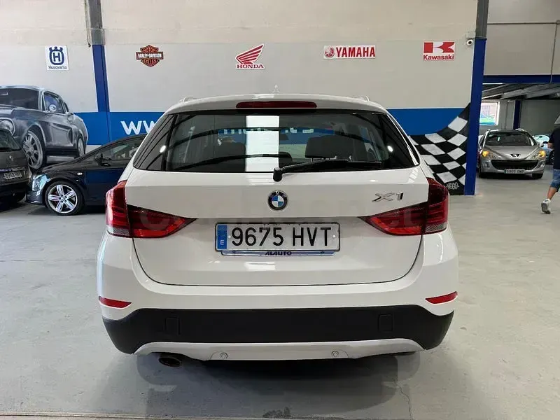 Usado BMW X1 143 CV (105 kW) 2014 Blanco SUV
