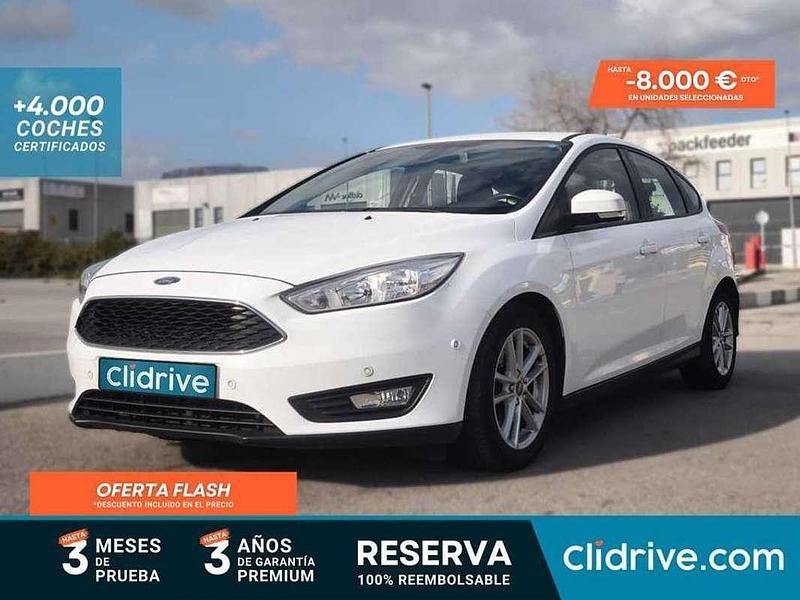 Usado Ford Focus Trend 125 CV (91 kW) 2017 Blanco Utilitario