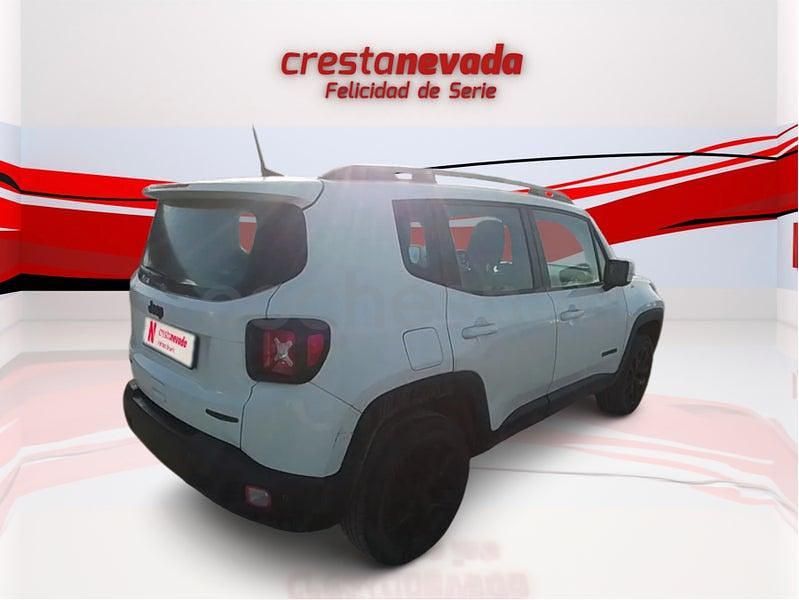 Usado Jeep Renegade Night Eagle 140 CV (102 kW) 2019 Blanco SUV