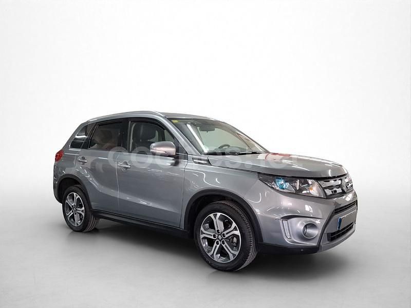 Gris / plata Usado 2018 Suzuki Vitara GLX SUV | 16.500 € (Precio justo) - Imagen 1/4