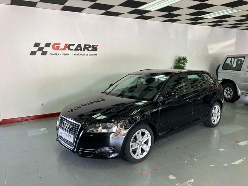 Negro Usado 2009 Audi A3 Ambiente | 10.900 € (Caro) - Imagen 1/4