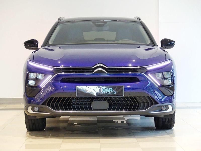 Usado Citroën C5 X Shine 225 CV (165 kW) 2022 Azul Familiar