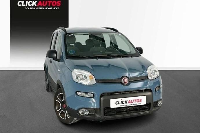 Używany Fiat Panda City Life 70 KM (51 kW) 2022 Czarny Hatchback