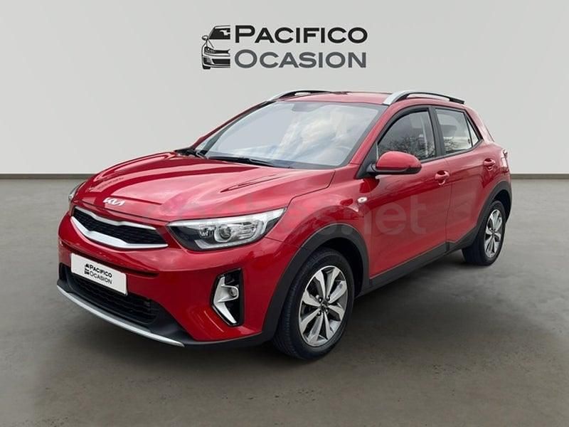Usado Kia Stonic 100 CV (73 kW) 2022 Rojo SUV