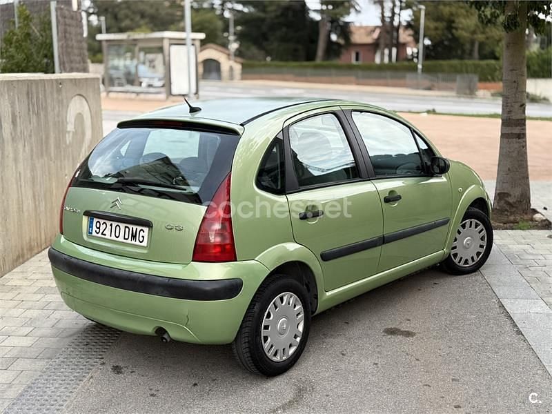 Usado Citroën C3 75 CV (55 kW) 2005 Verde Berlina