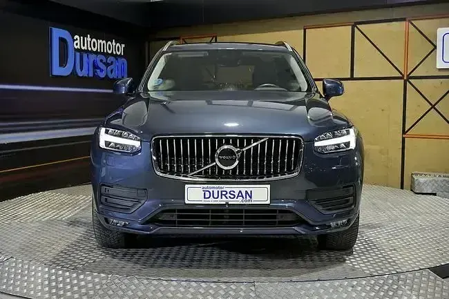 Usado Volvo XC90 Momentum 235 CV (172 kW) 2021 Gris SUV