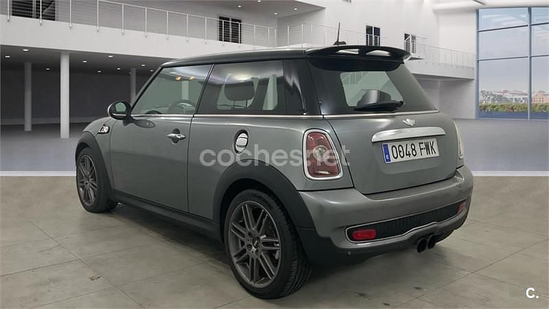 Usado Mini Cooper S 175 CV (128 kW) 2007 Gris / plata Utilitario