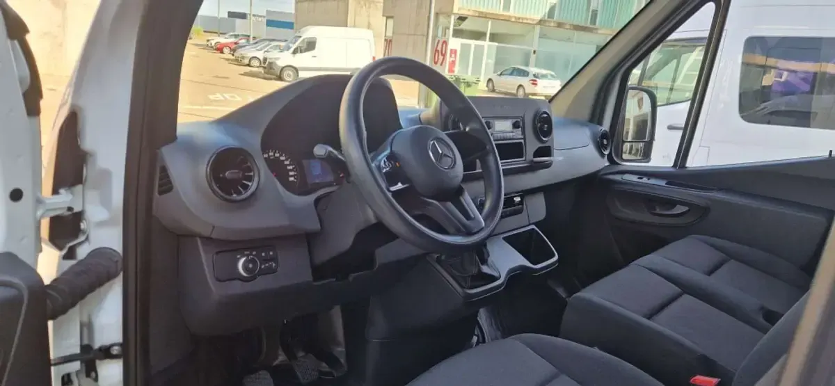 Usado Mercedes Sprinter 114 CV (83 kW) 2021 Blanco Van