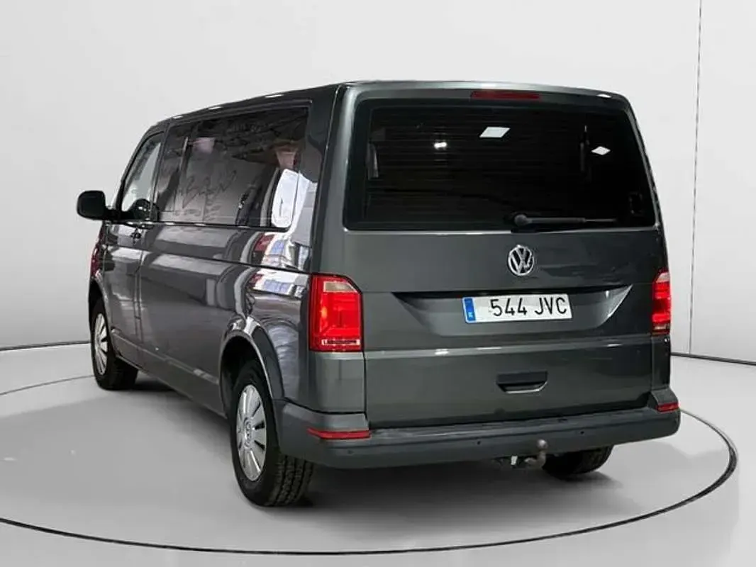 Usado VW Caravelle Trendline 150 CV (110 kW) 2016 Blanco Van