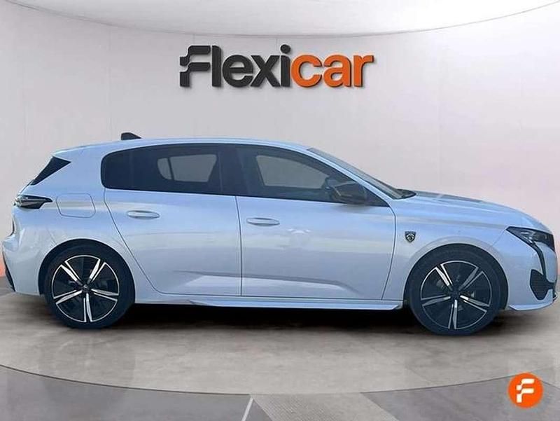 Usado Peugeot 308 GT 131 CV (96 kW) 2023 Blanco Utilitario