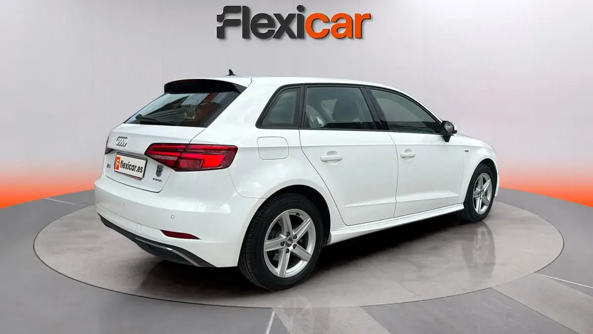 Usado Audi A3 Premium 204 CV (150 kW) 2020 Blanco Berlina
