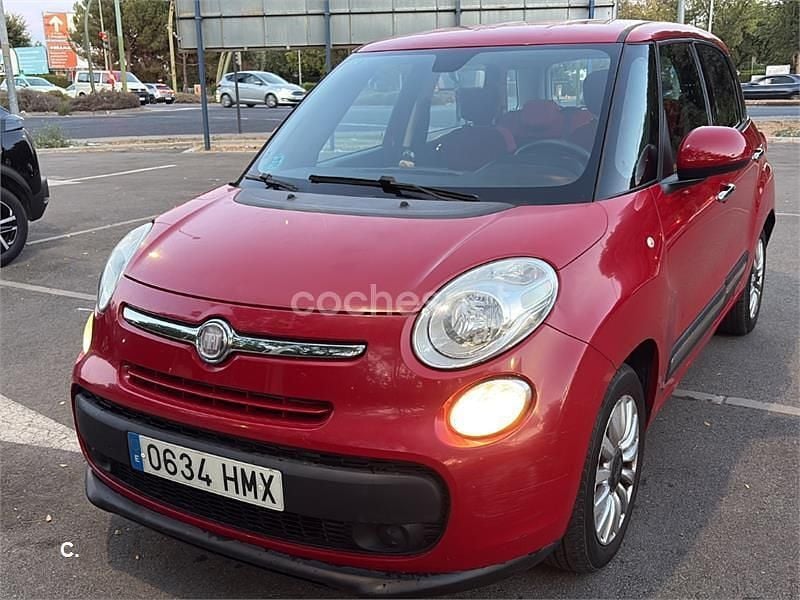 Usado Fiat 500L Lounge 95 CV (69 kW) 2012 Rojo Monovolumen