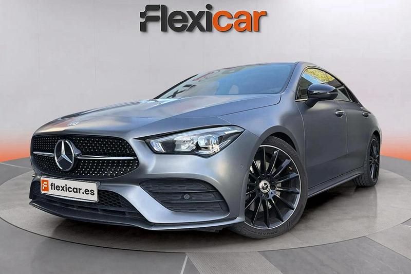Usado Mercedes CLA200 163 CV (119 kW) 2022 Gris Coupe