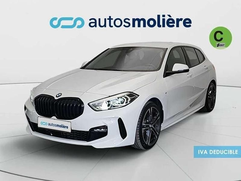 Usado BMW 118 Comfort Edition 140 CV (102 kW) 2024 Blanco Utilitario