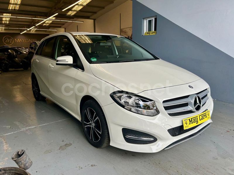 Blanco Usado 2016 Mercedes B220 Monovolumen | 18.490 € (Buen precio) - Imagen 1/4