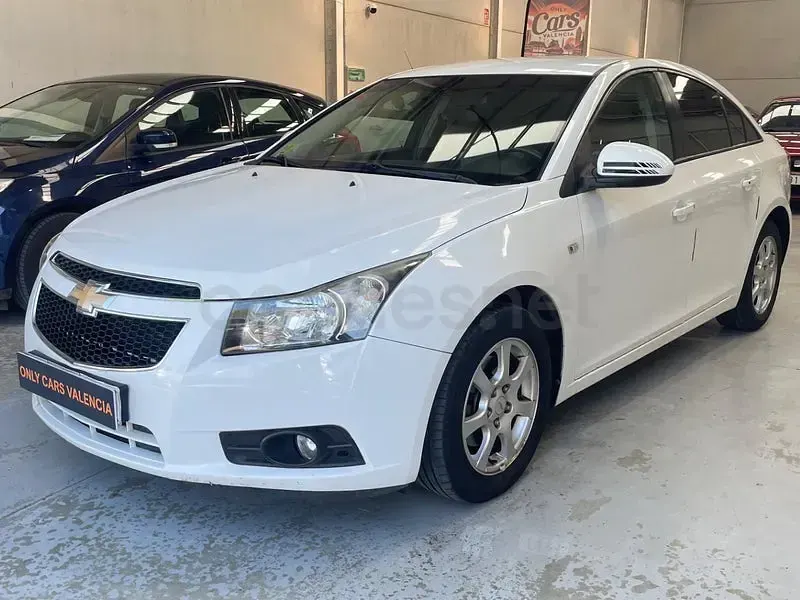 Usado Chevrolet Cruze LS 163 HP (119 kW) 2011 Branco Sedan